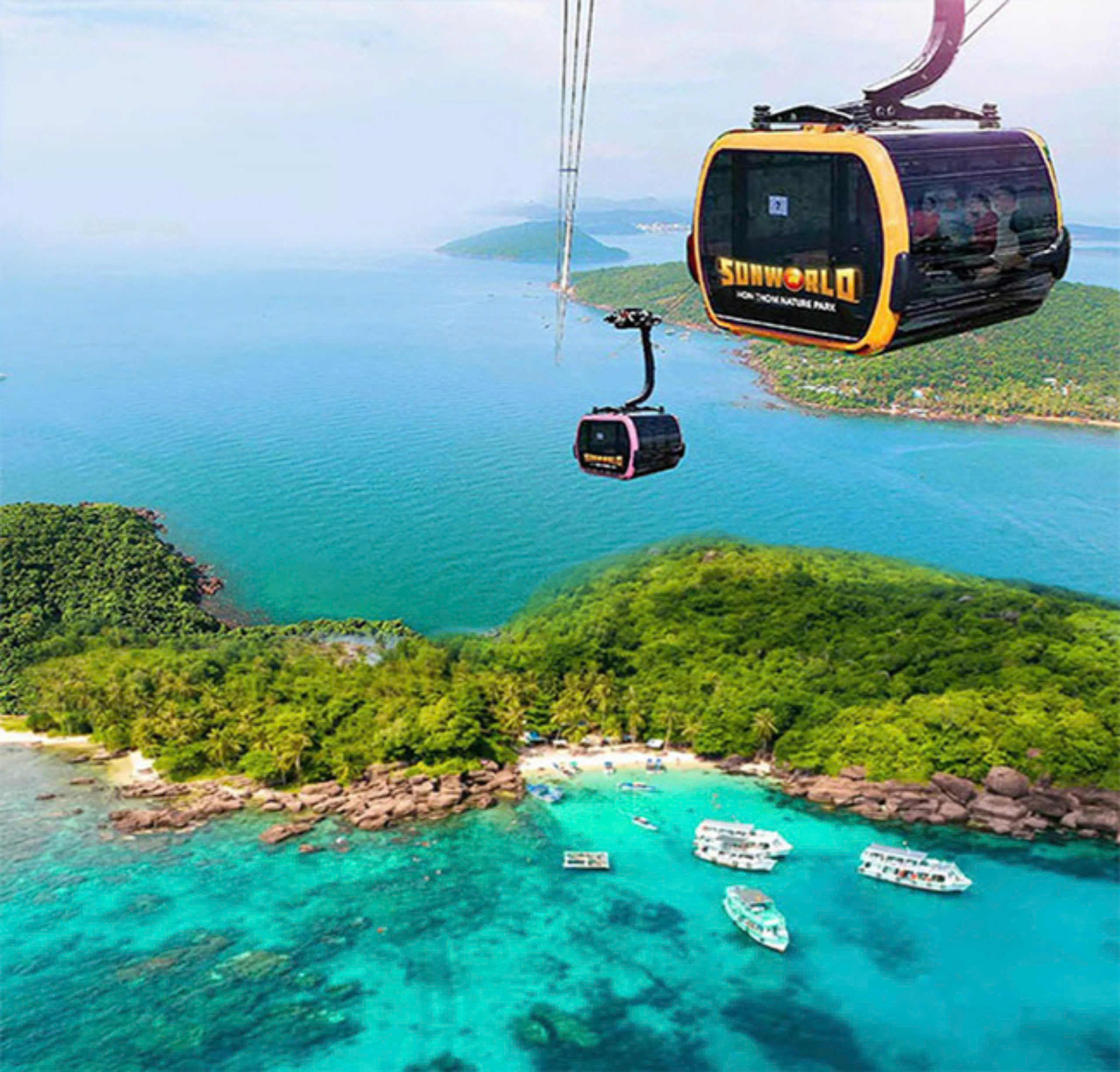 TRẢI NGHIỆM CÁP TREO 2 CHIỀU - THỊ TRẤN SUNSET TOWN- CẦU HÔN & PHÁO HOA